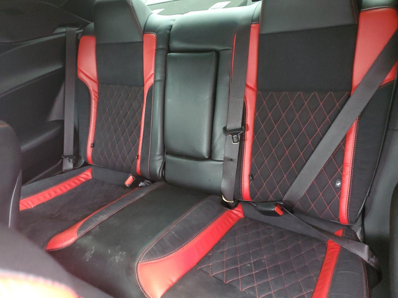 DODGE CHALLENGER R/T SCAT PACK