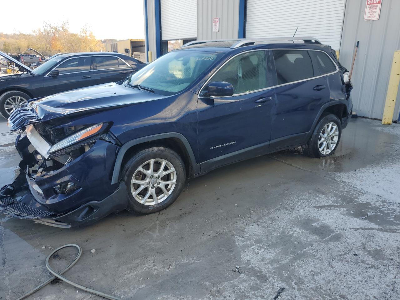 JEEP GRAND CHEROKEE LATITUDE