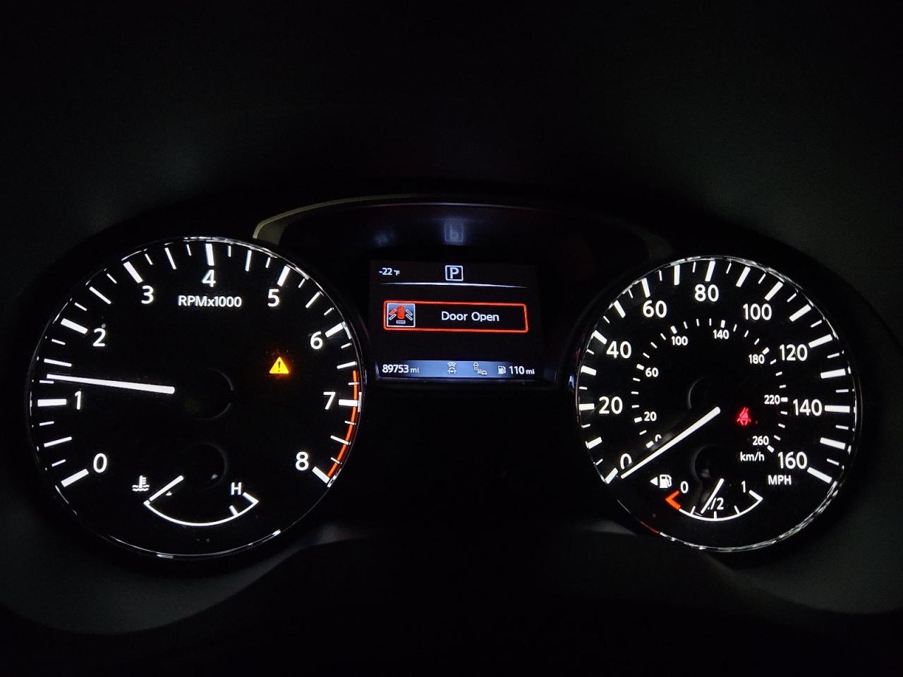 NISSAN PATHFINDER SL