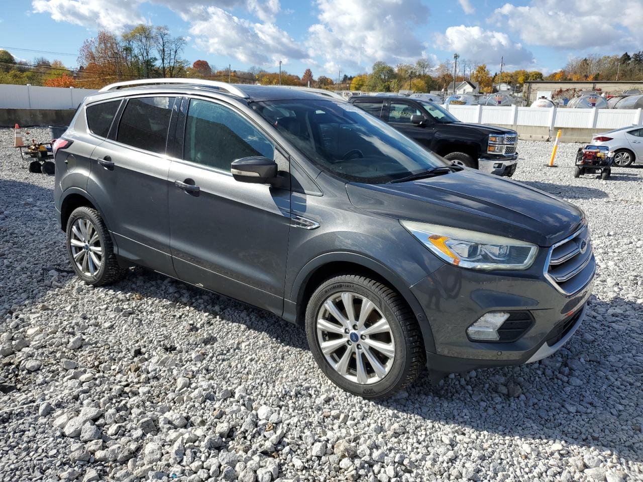 FORD ESCAPE TITANIUM