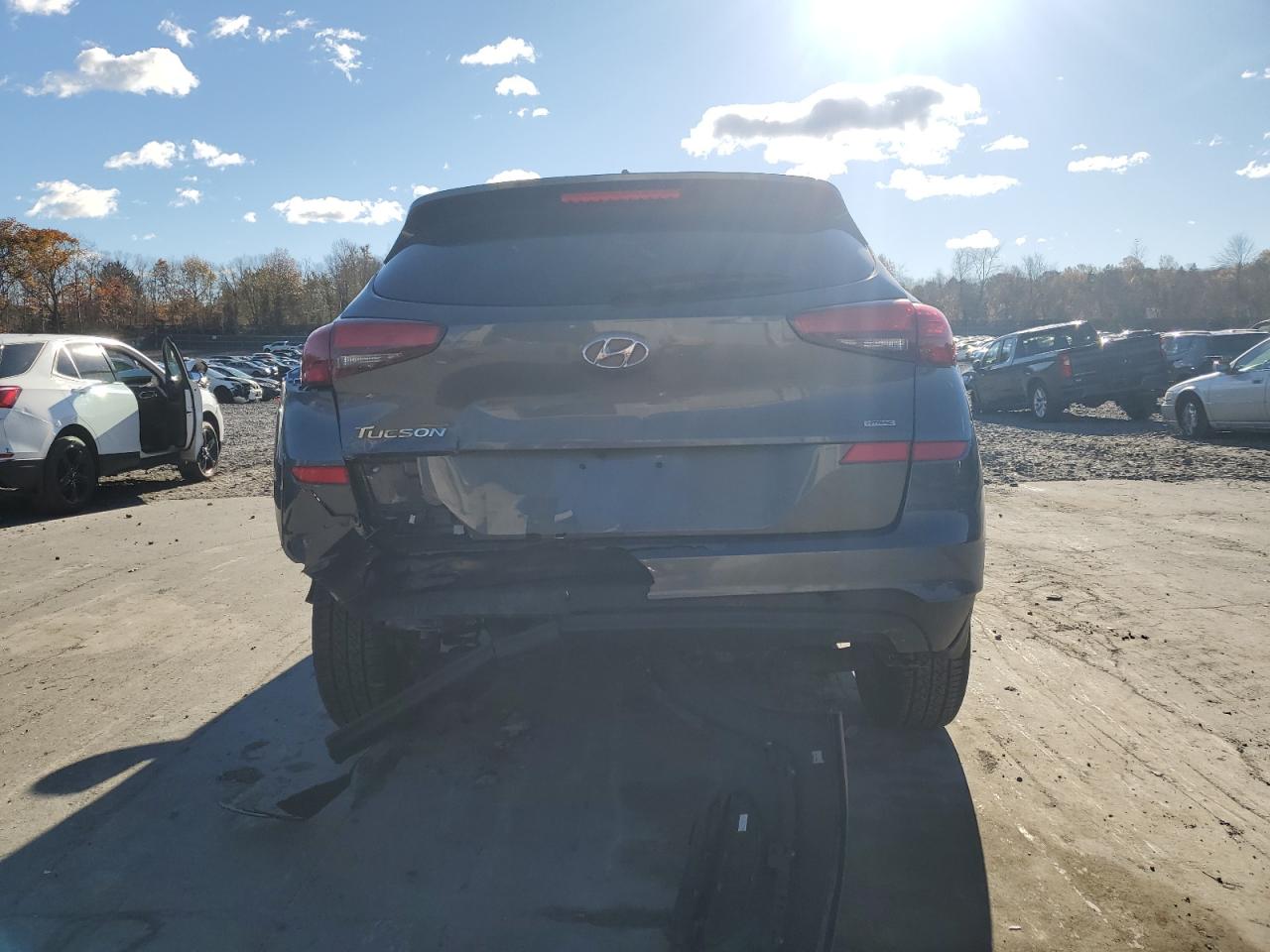 HYUNDAI TUCSON SE
