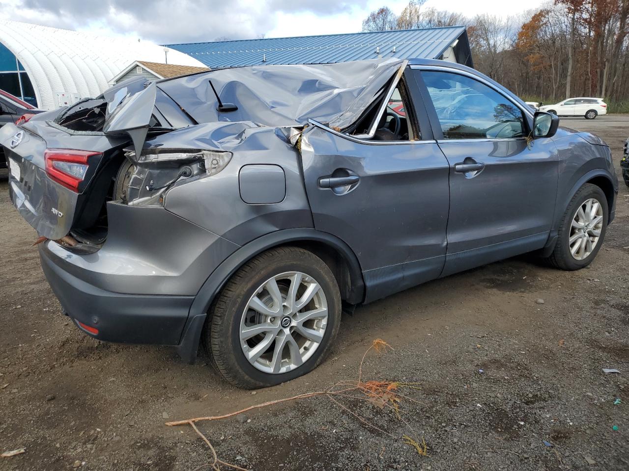 NISSAN ROGUE SPORT S