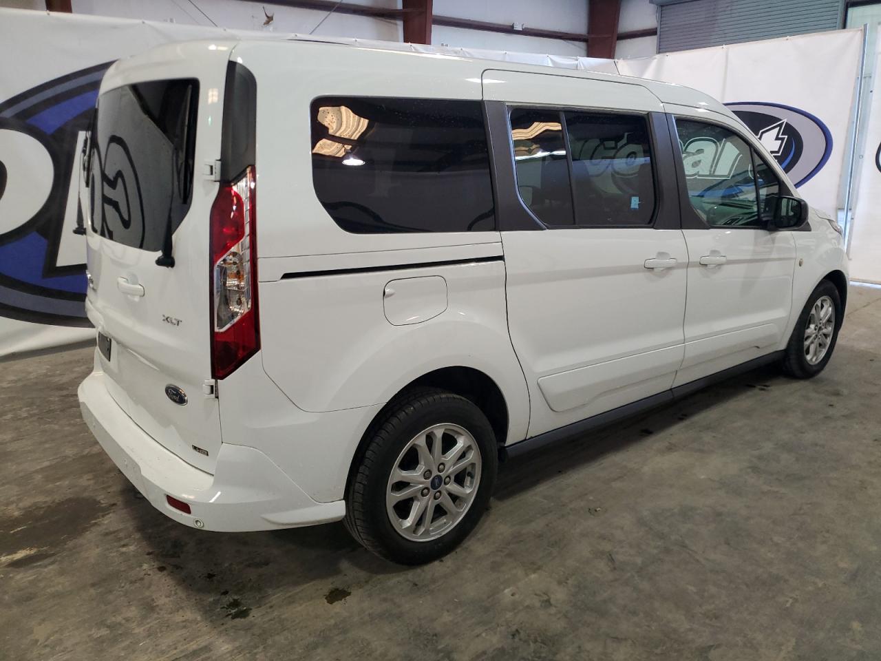 FORD TRANSIT CONNECT XLT