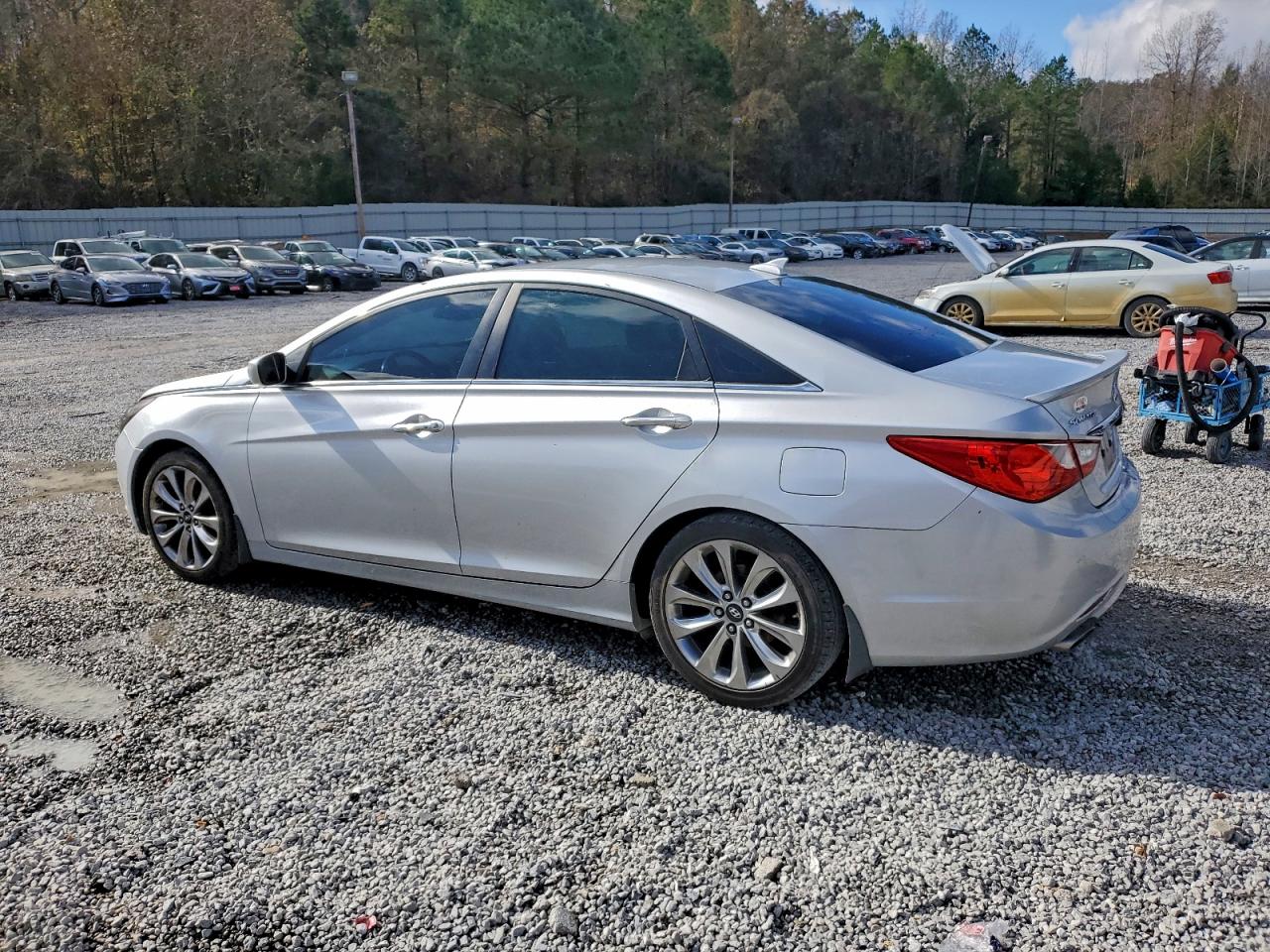 HYUNDAI SONATA SE