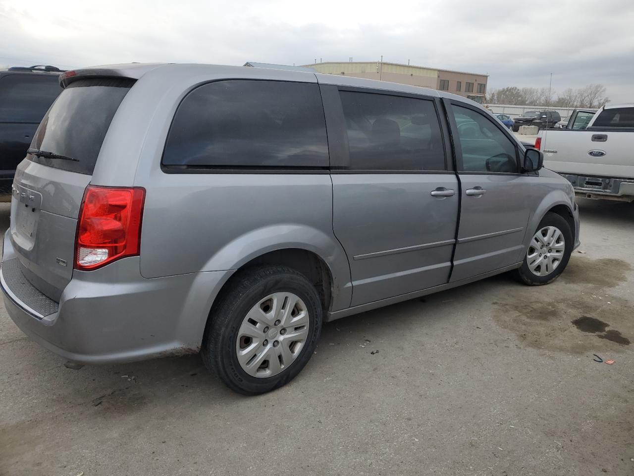DODGE GRAND CARAVAN SE