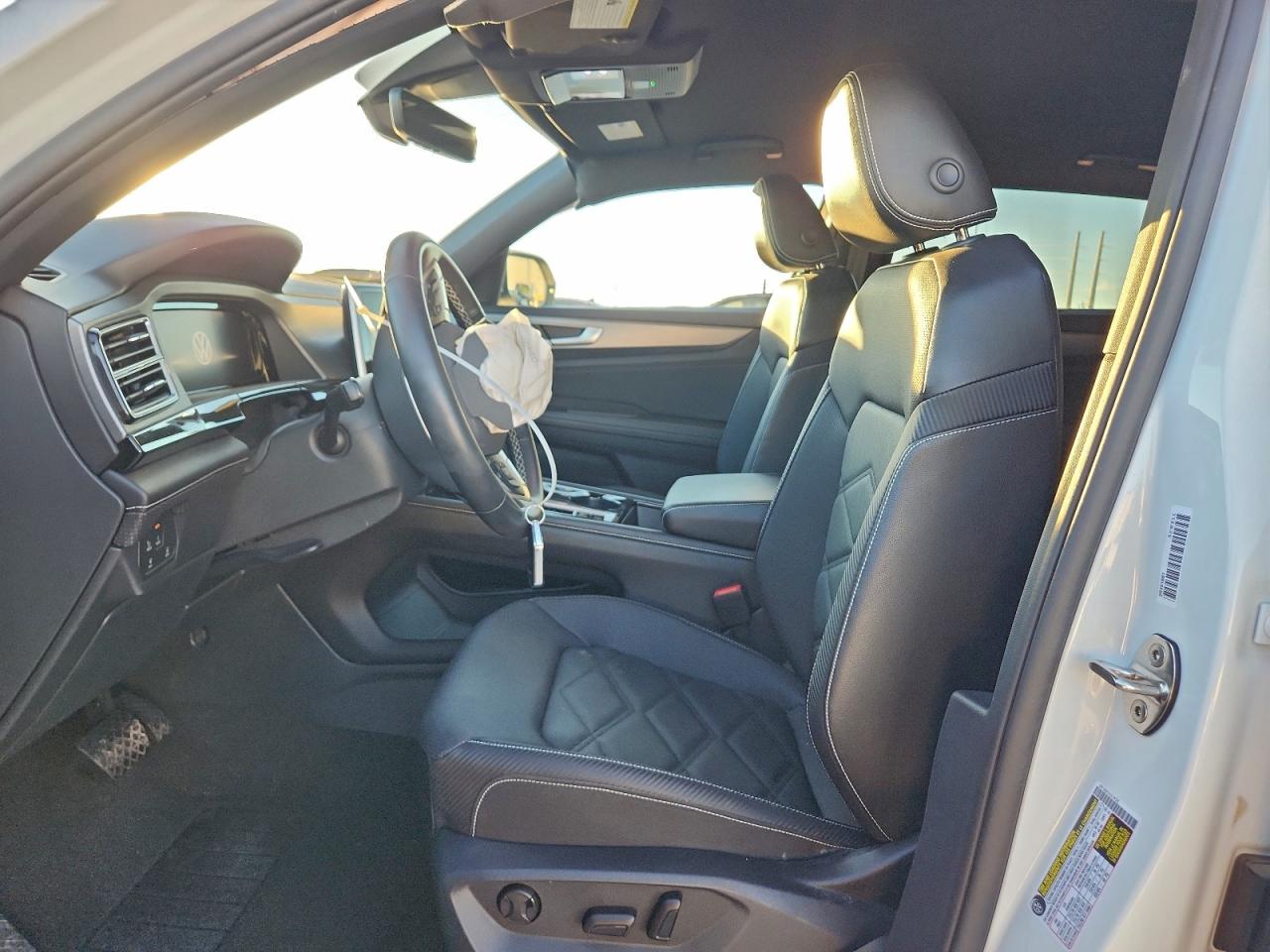 VOLKSWAGEN ATLAS CROSS SPORT SE