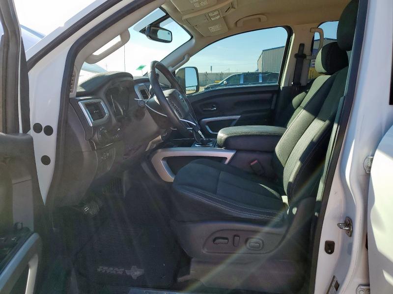 2017 NISSAN TITAN SV #3281606409