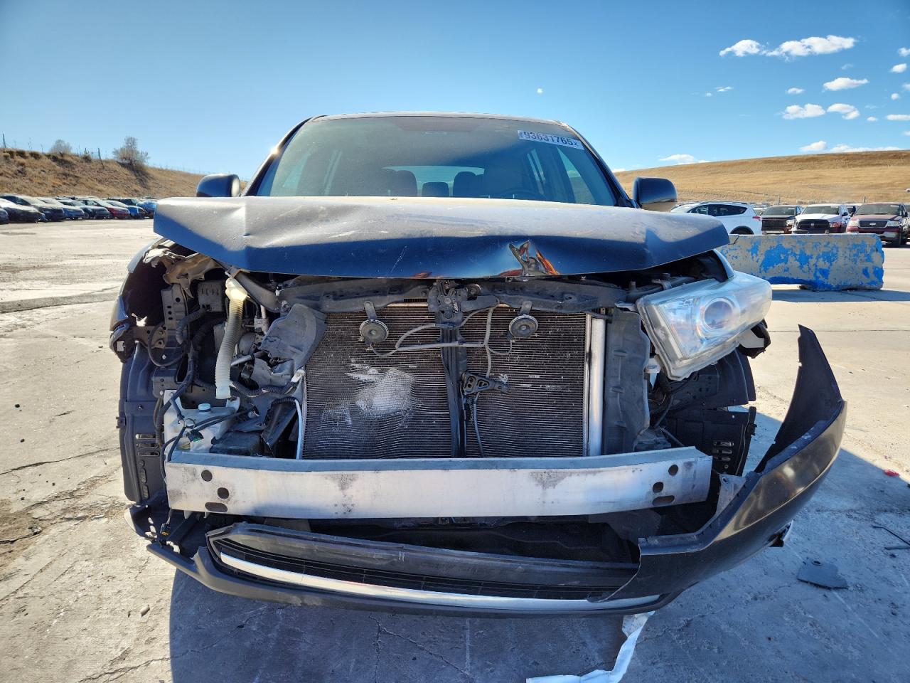 TOYOTA HIGHLANDER BASE