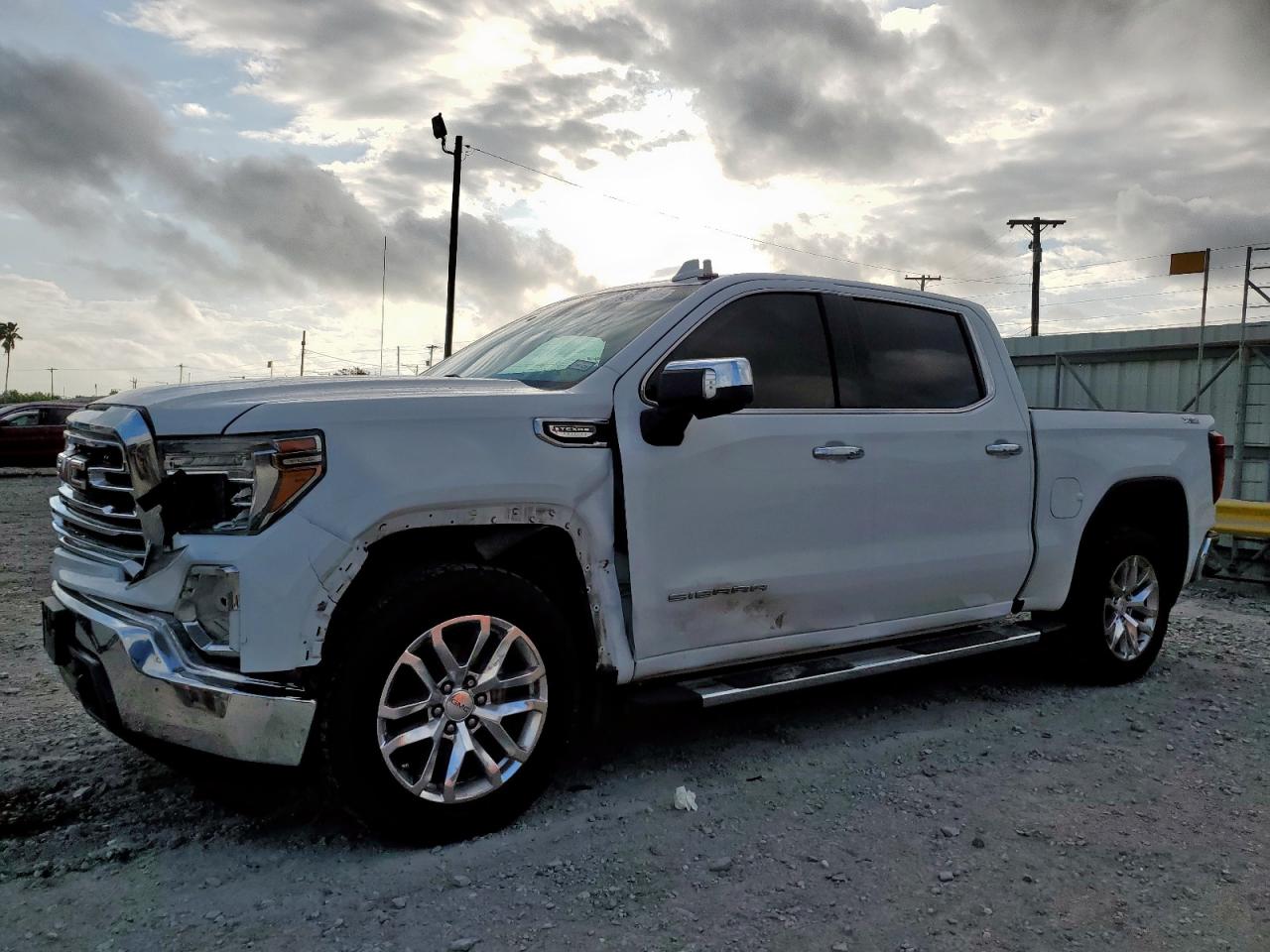GMC SIERRA K1500 SLT