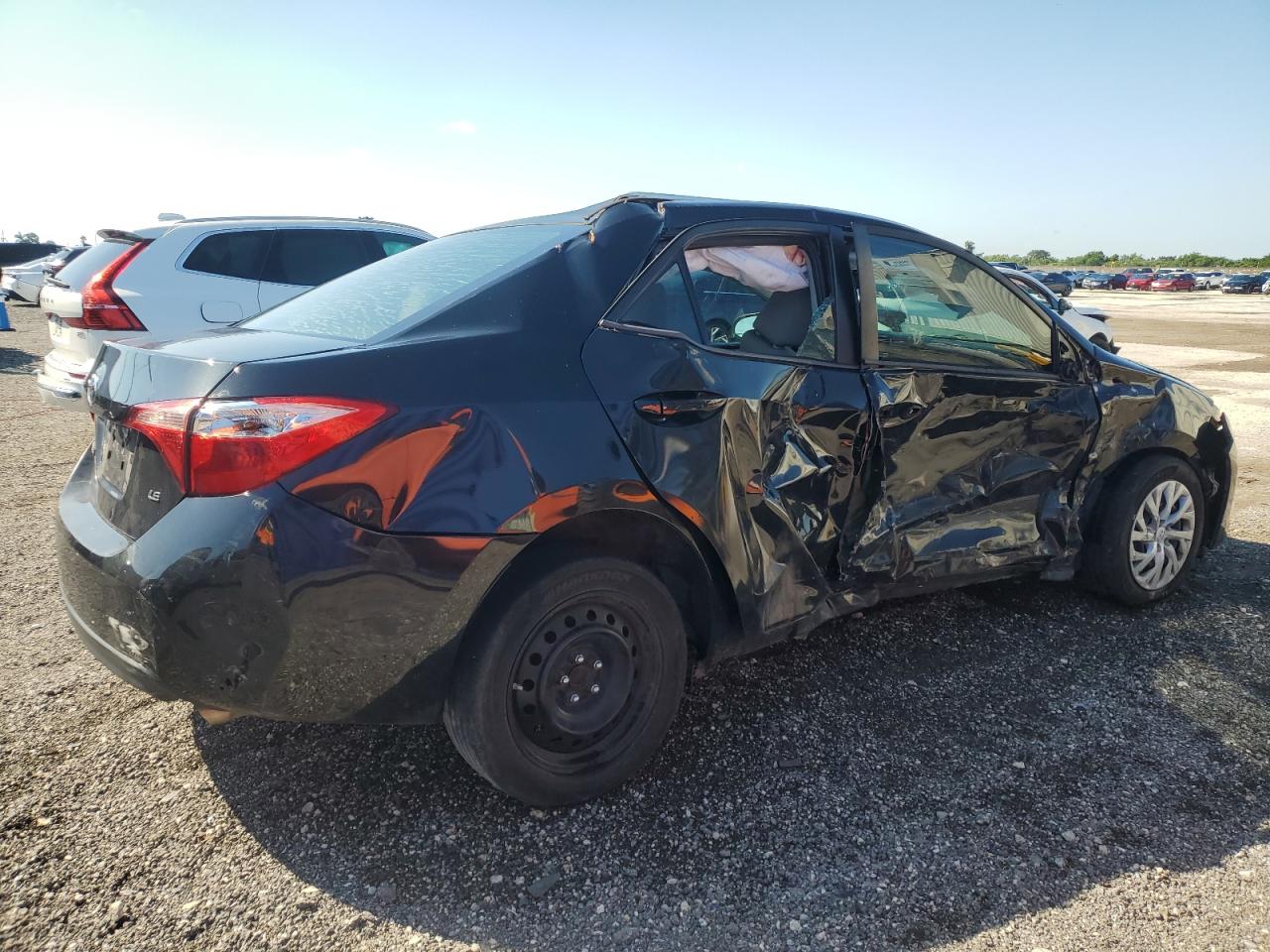 Lot #3309432969 2017 TOYOTA COROLLA L