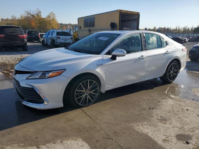 Global Auto Auctions: 2021 TOYOTA CAMRY XLE