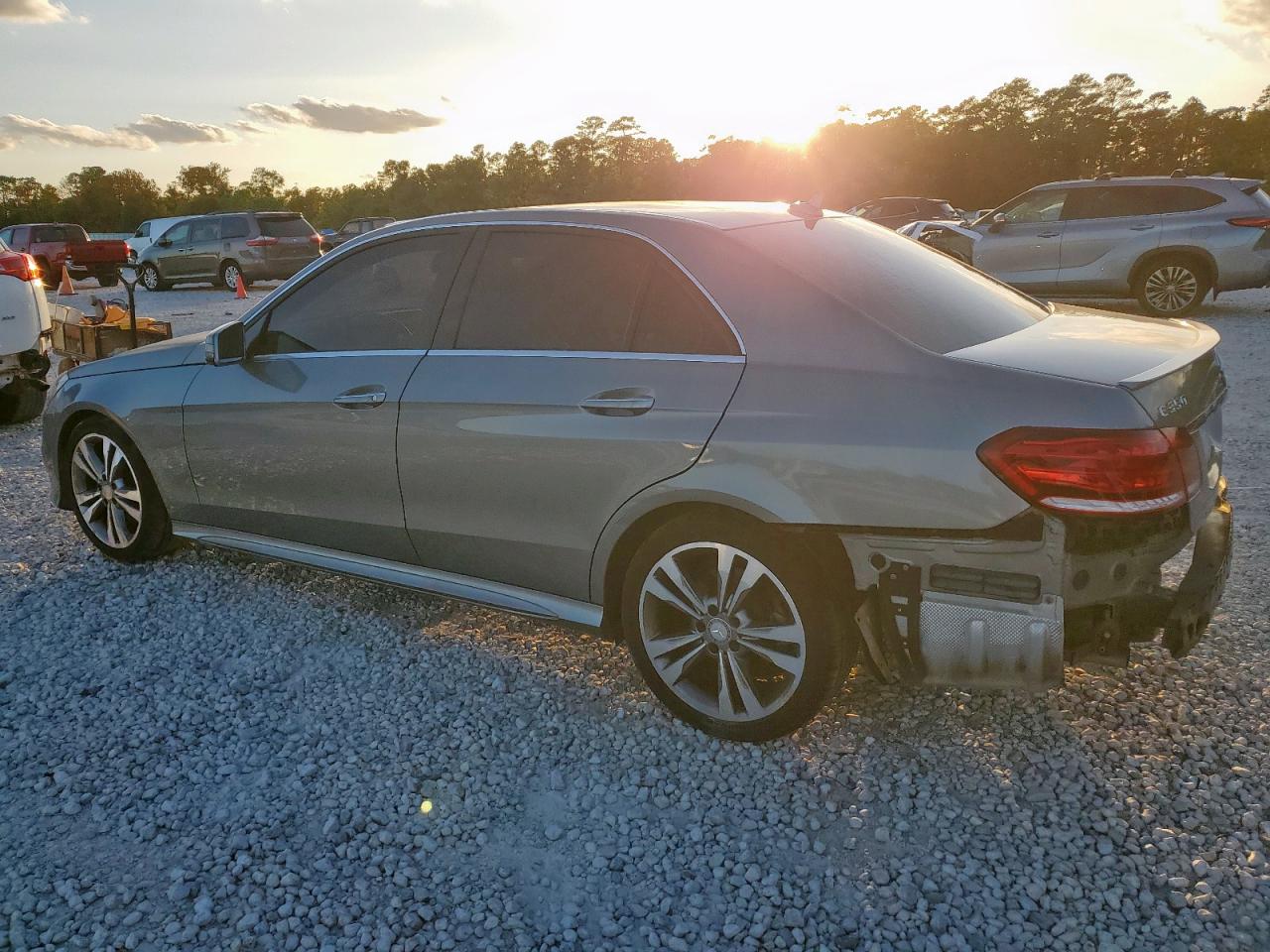 MERCEDES-BENZ E-CLASS 350