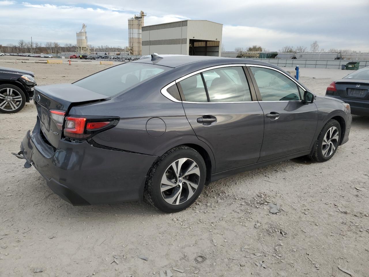 SUBARU LEGACY PREMIUM