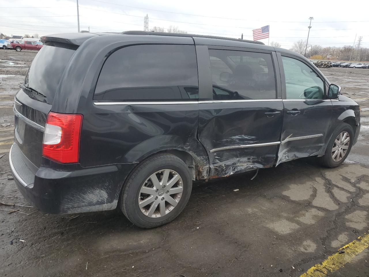 CHRYSLER TOWN & COUNTRY TOURING L