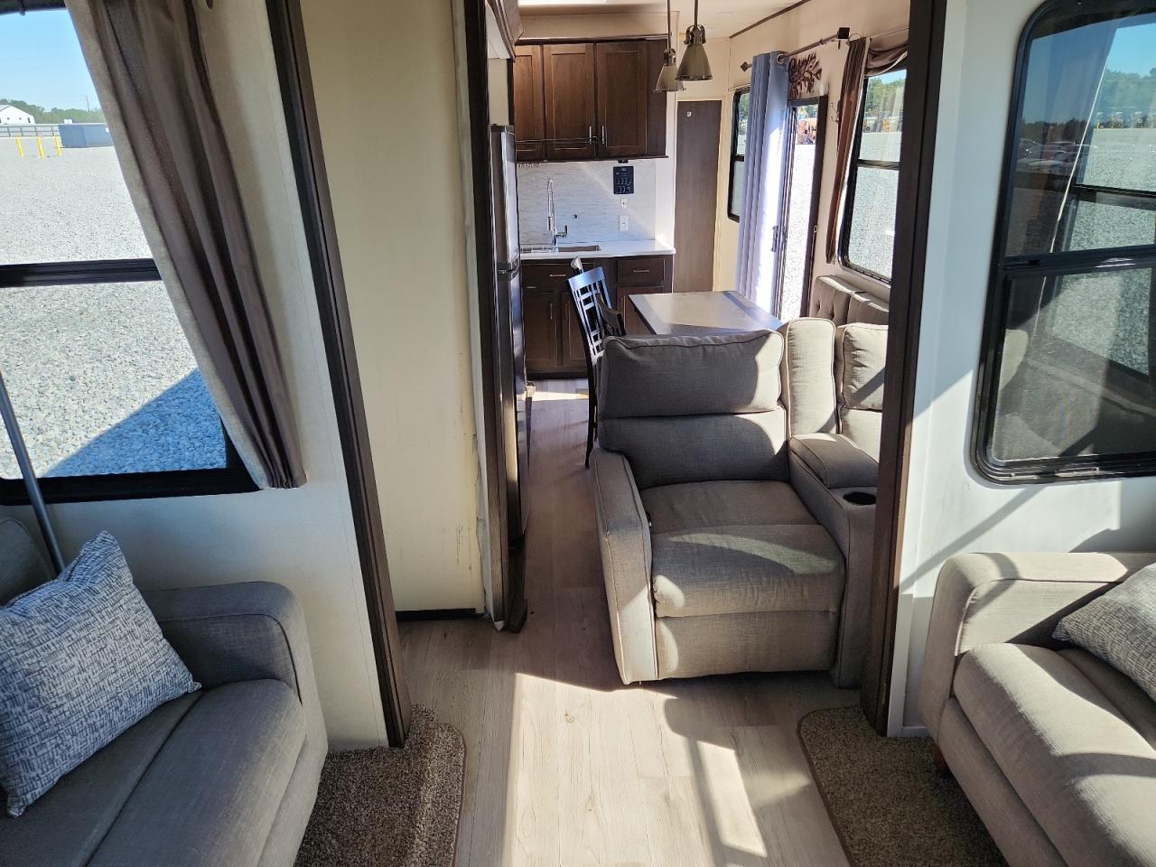 Lot #3287257794 2019 WILDWOOD WILDWOOD