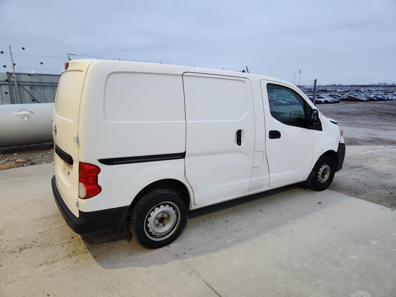 NISSAN NV200 2.5S