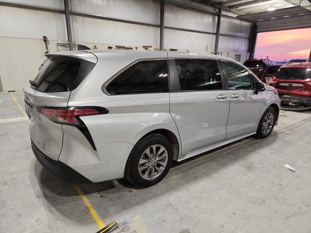 2021 TOYOTA SIENNA LE #3304587447