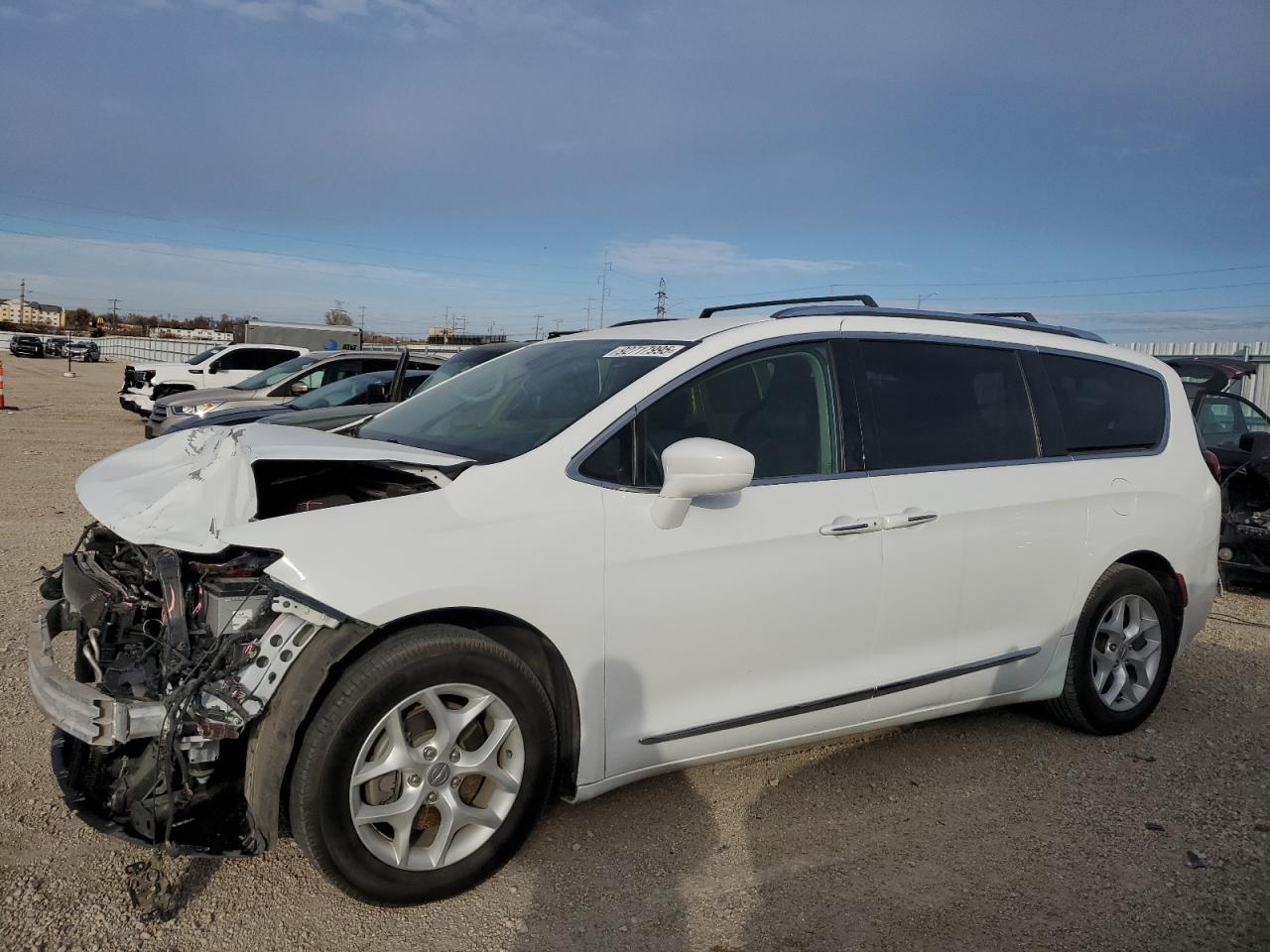 CHRYSLER PACIFICA T 2018