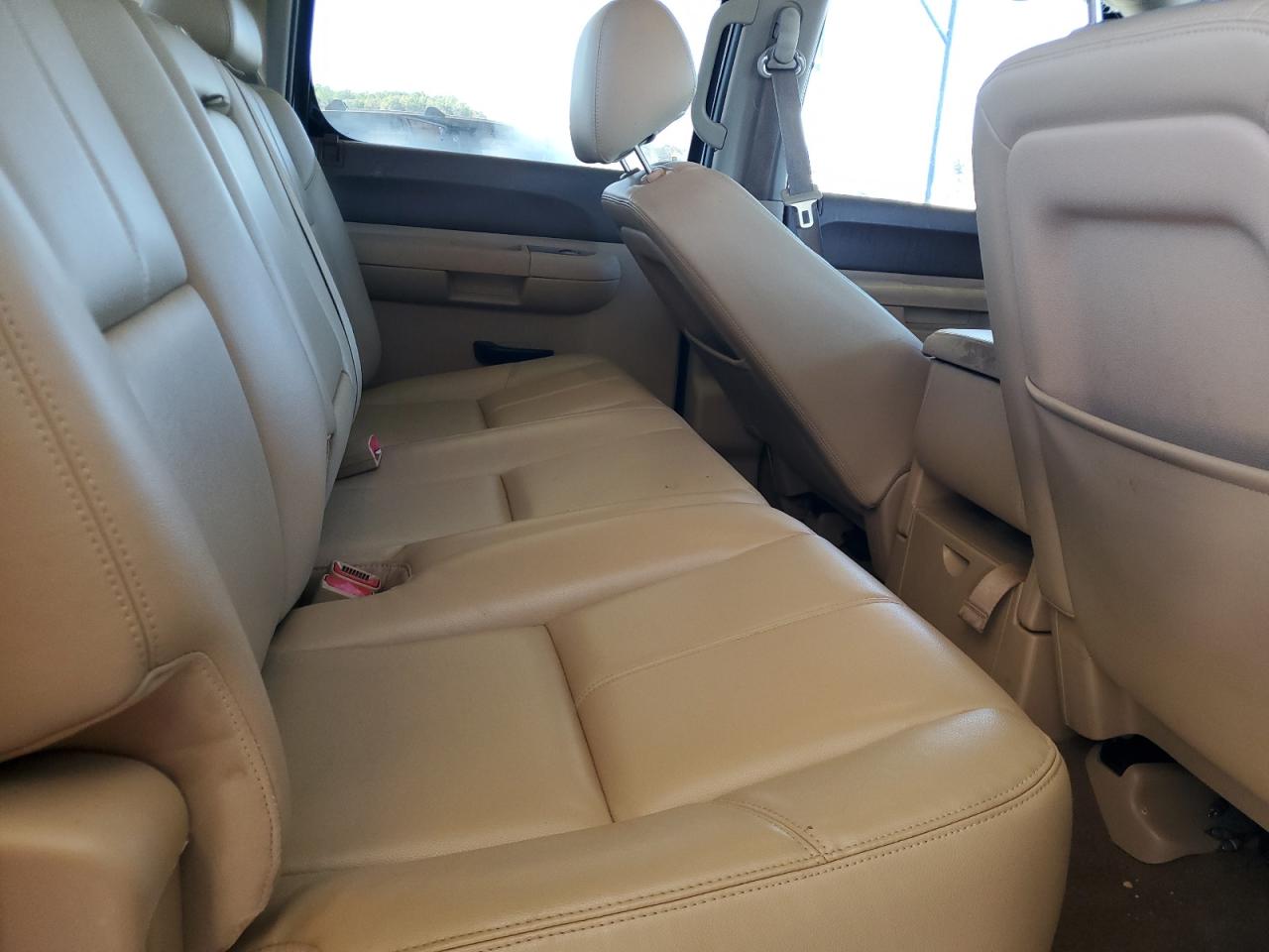 CHEVROLET SILVERADO C1500 LT