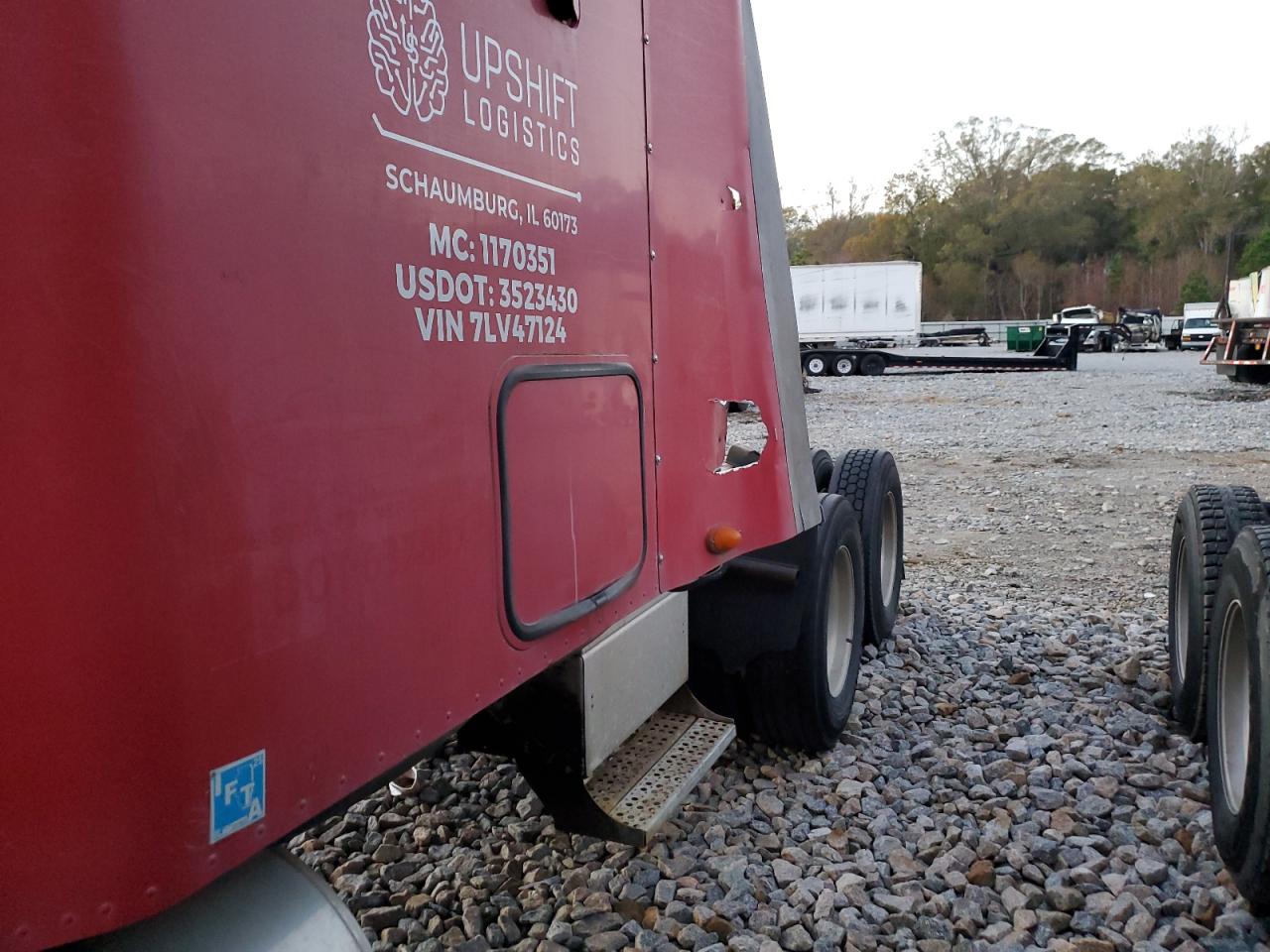 Lot #3301826356 2007 FREIGHTLINER COLUMBIA