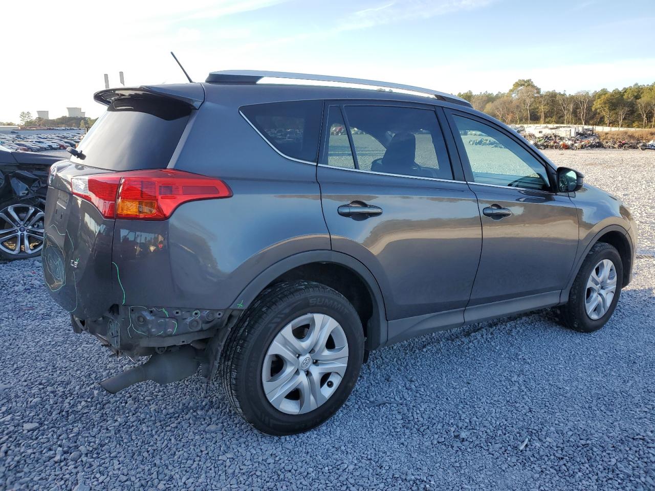 TOYOTA RAV4 LE