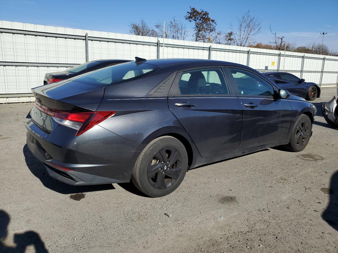 HYUNDAI ELANTRA SEL