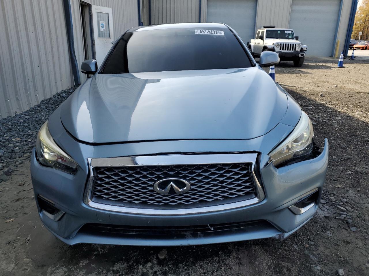 INFINITI Q50 BASE