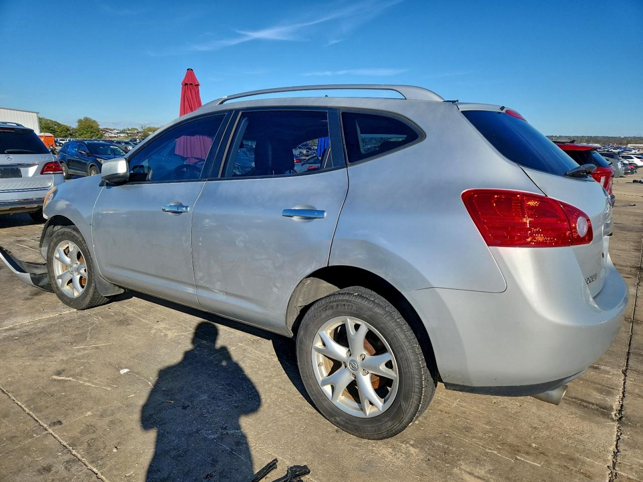 NISSAN ROGUE S