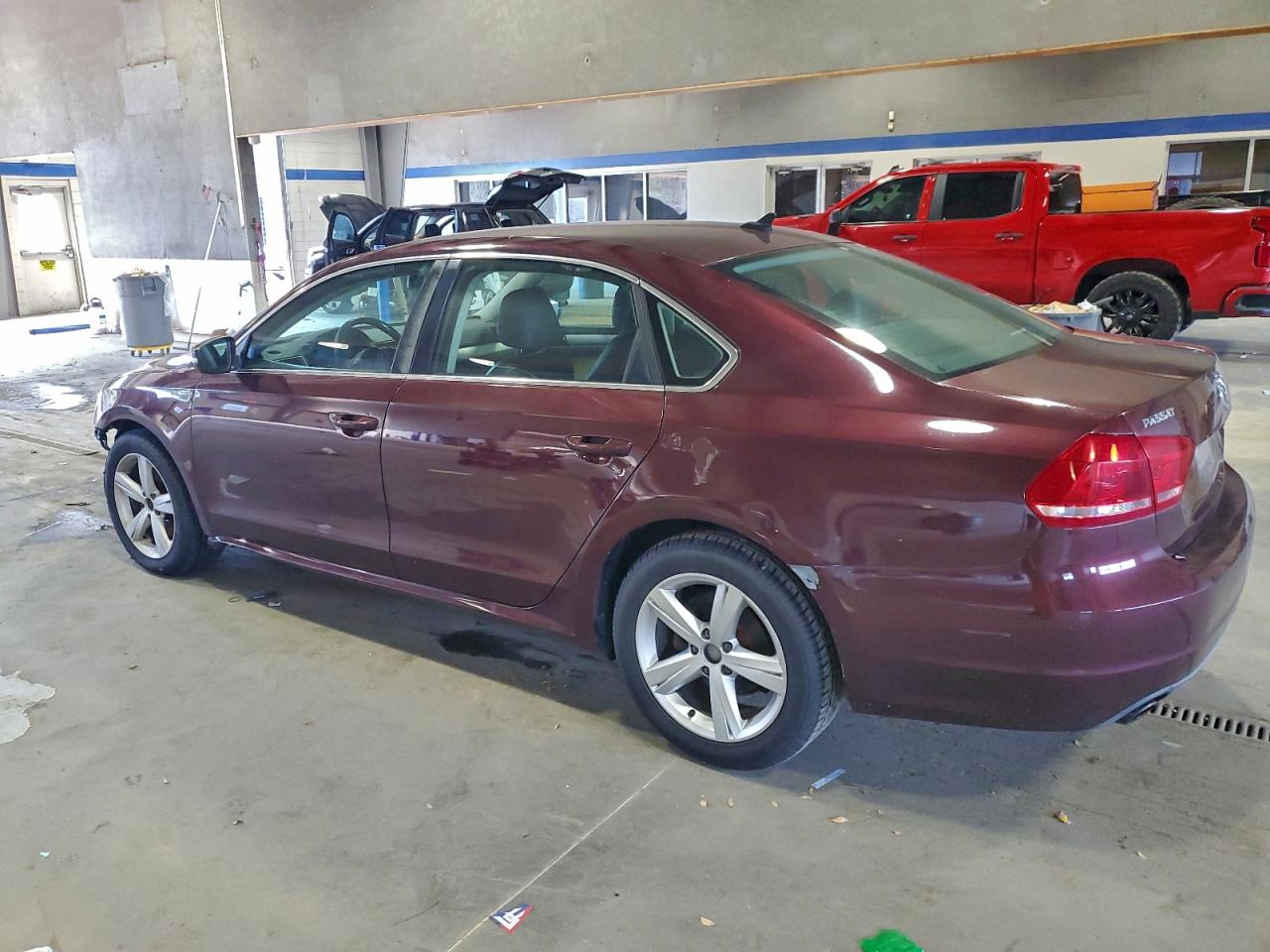 VOLKSWAGEN PASSAT SE