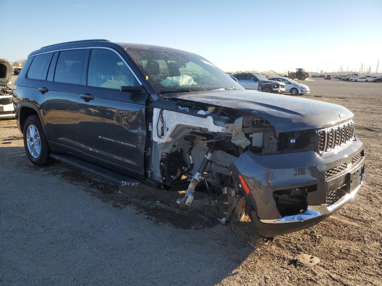 JEEP GRAND CHEROKEE L LAREDO