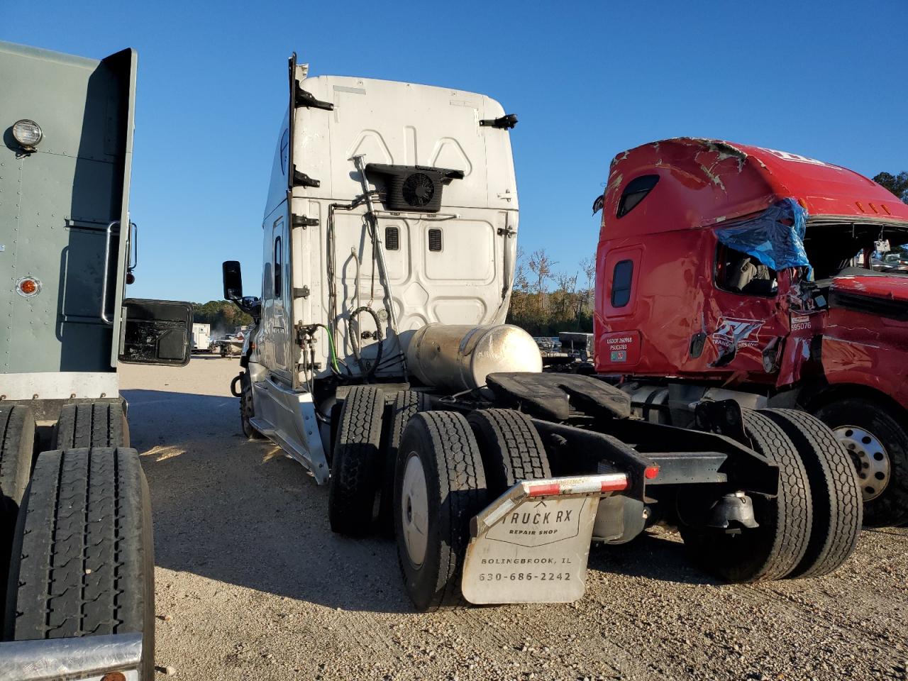 Lot #3284763533 2017 FREIGHTLINER CASCADIA 1