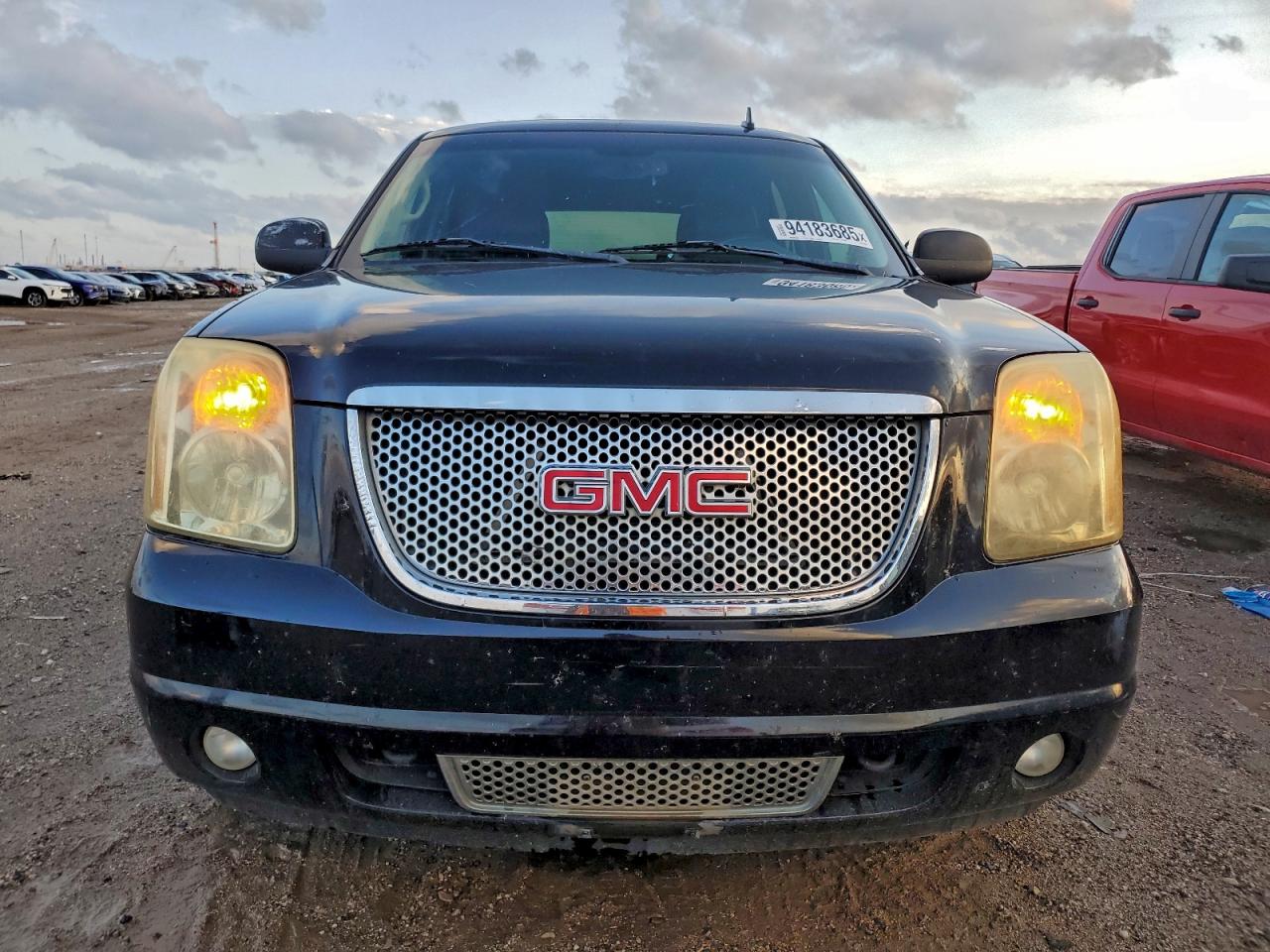 GMC YUKON DENALI