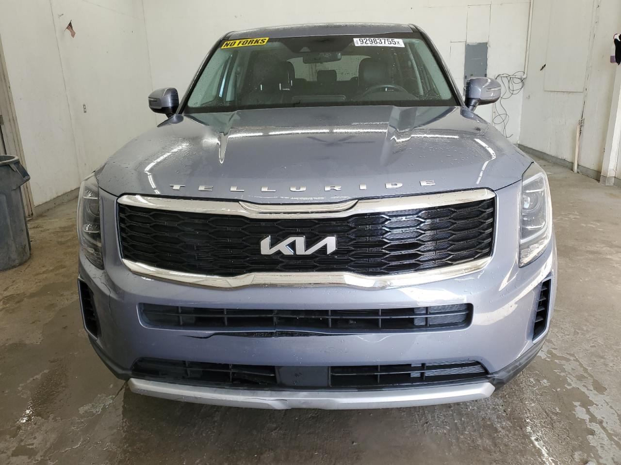 KIA TELLURIDE LX