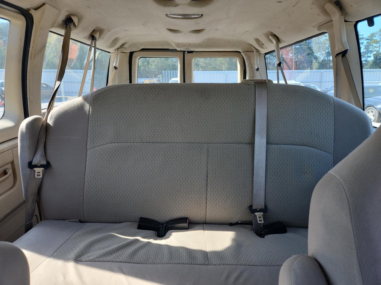 FORD ECONOLINE E350 SUPER DUTY WAGON