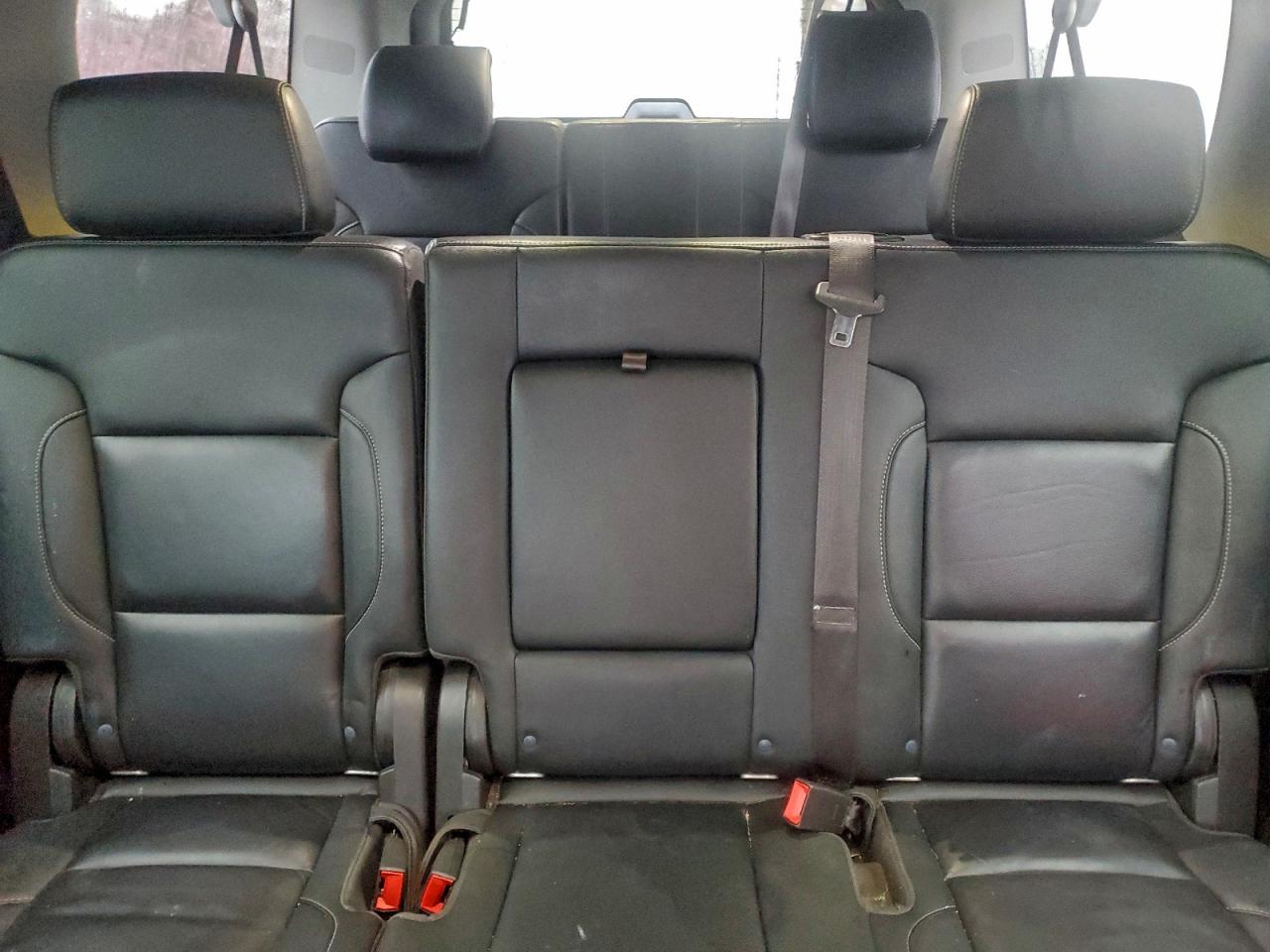 CHEVROLET SUBURBAN C1500 LT