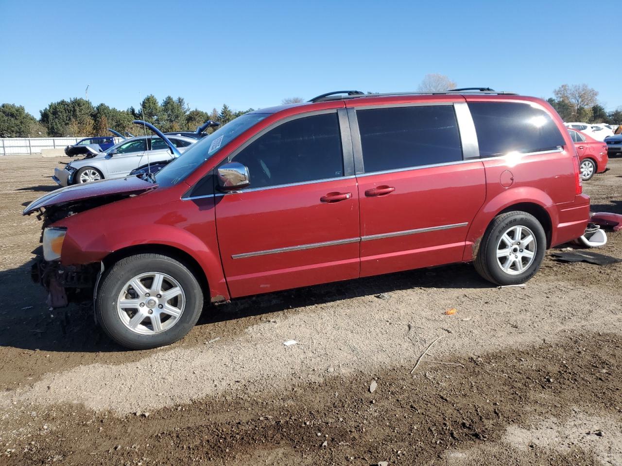 Lot #3286666327 2010 CHRYSLER TOWN & COU