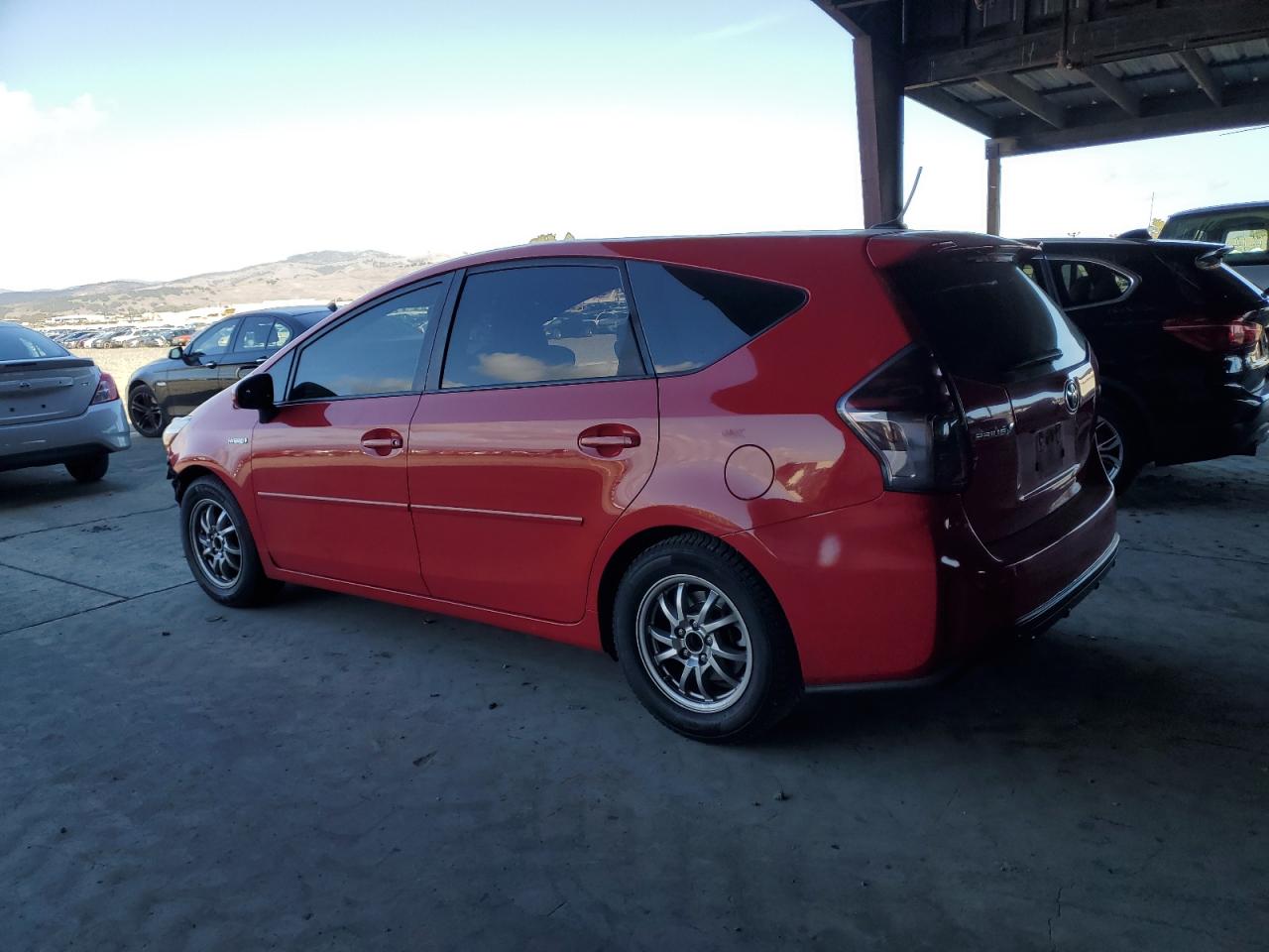 TOYOTA PRIUS V