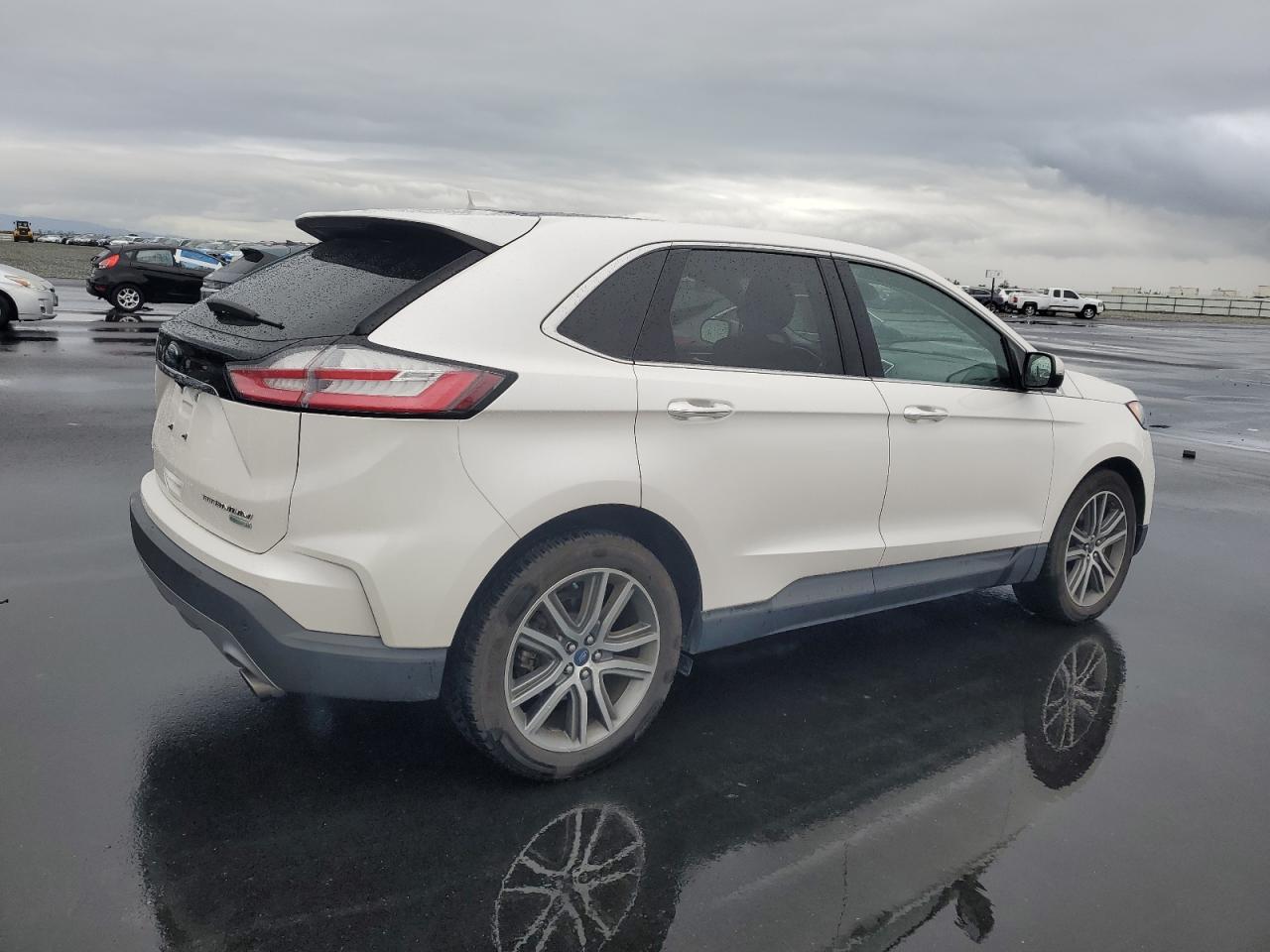 FORD EDGE TITANIUM