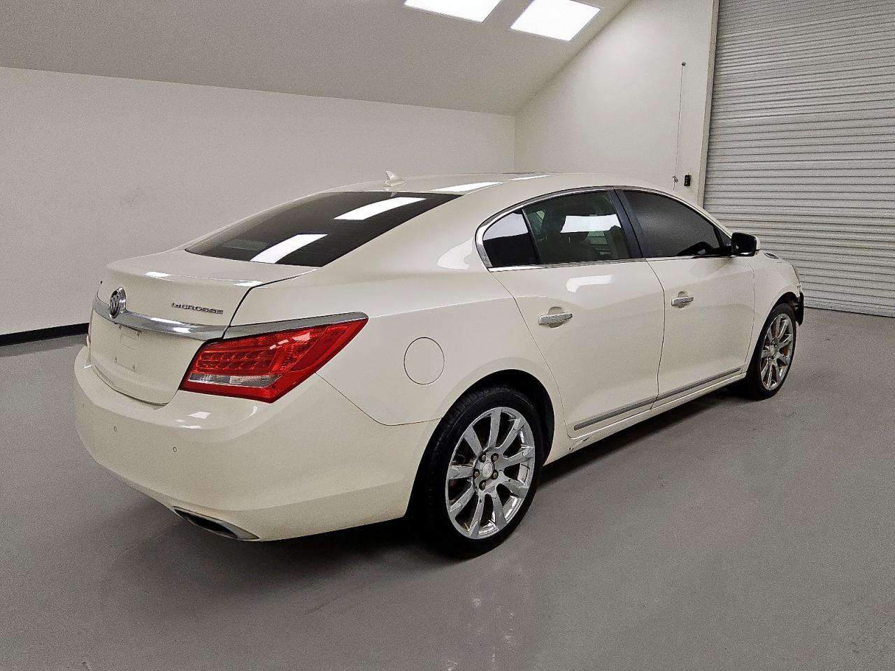 BUICK LACROSSE PREMIUM