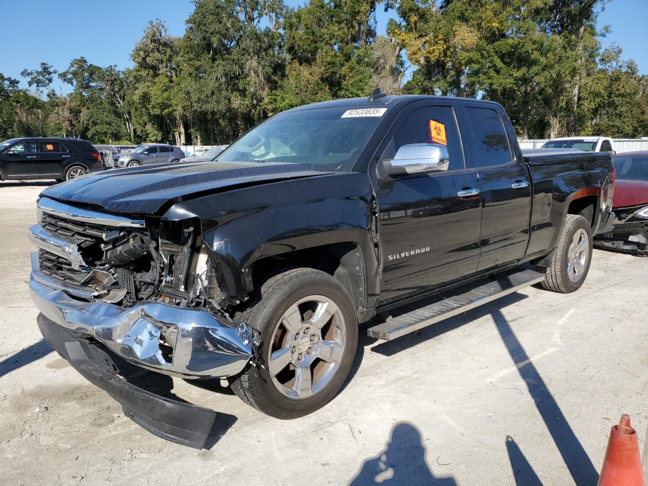 CHEVROLET SILVERADO C1500 LT