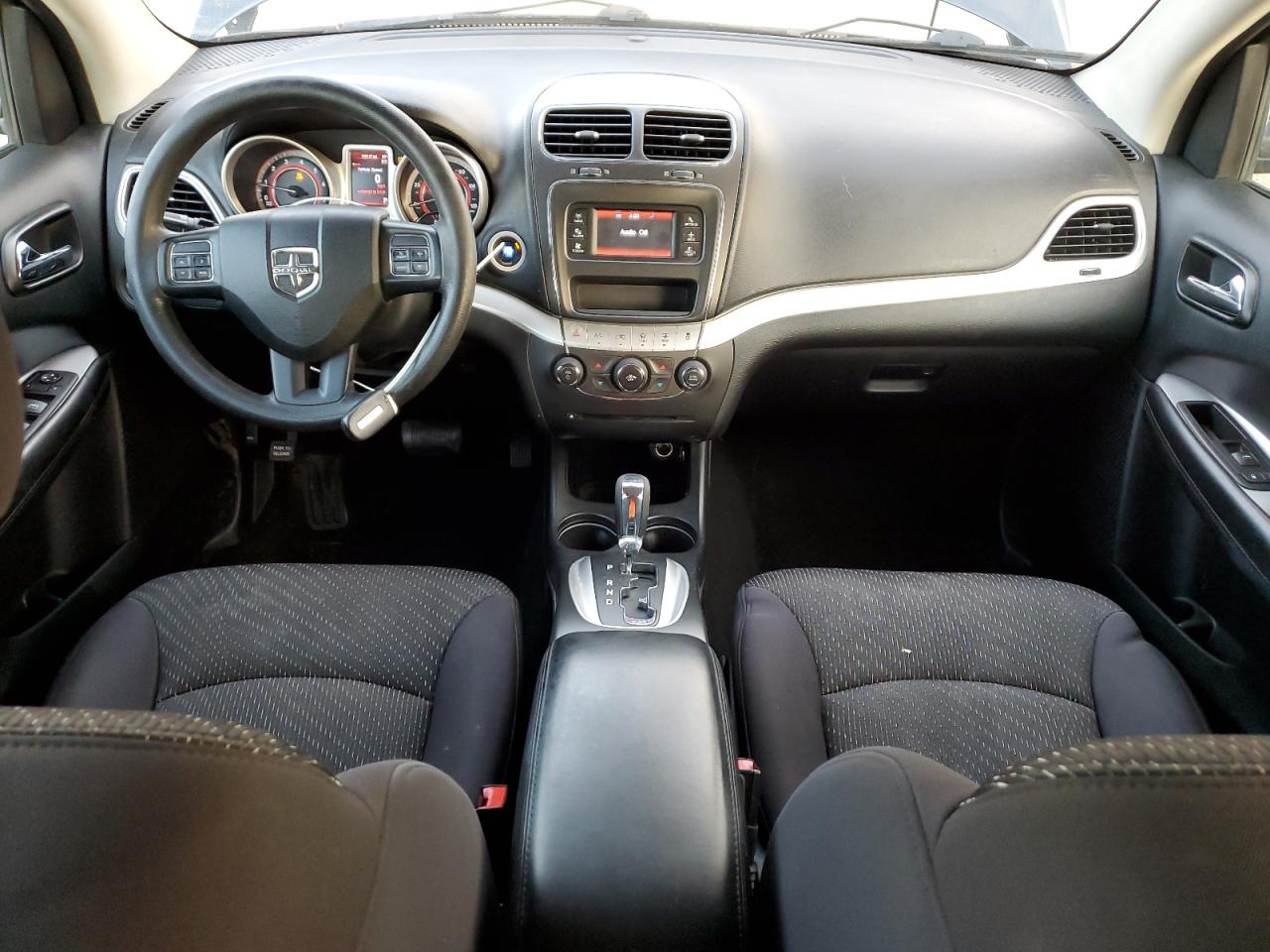 Lot #3308491342 2013 DODGE JOURNEY SE