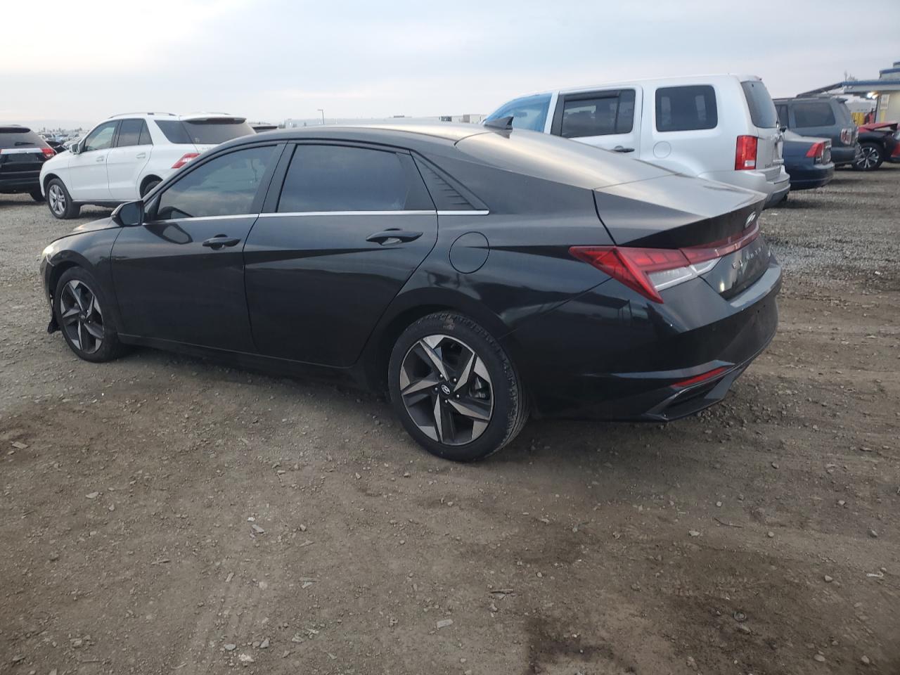 HYUNDAI ELANTRA LIMITED