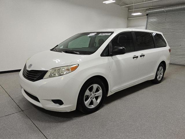 Global Auto Auctions: 2016 TOYOTA SIENNA