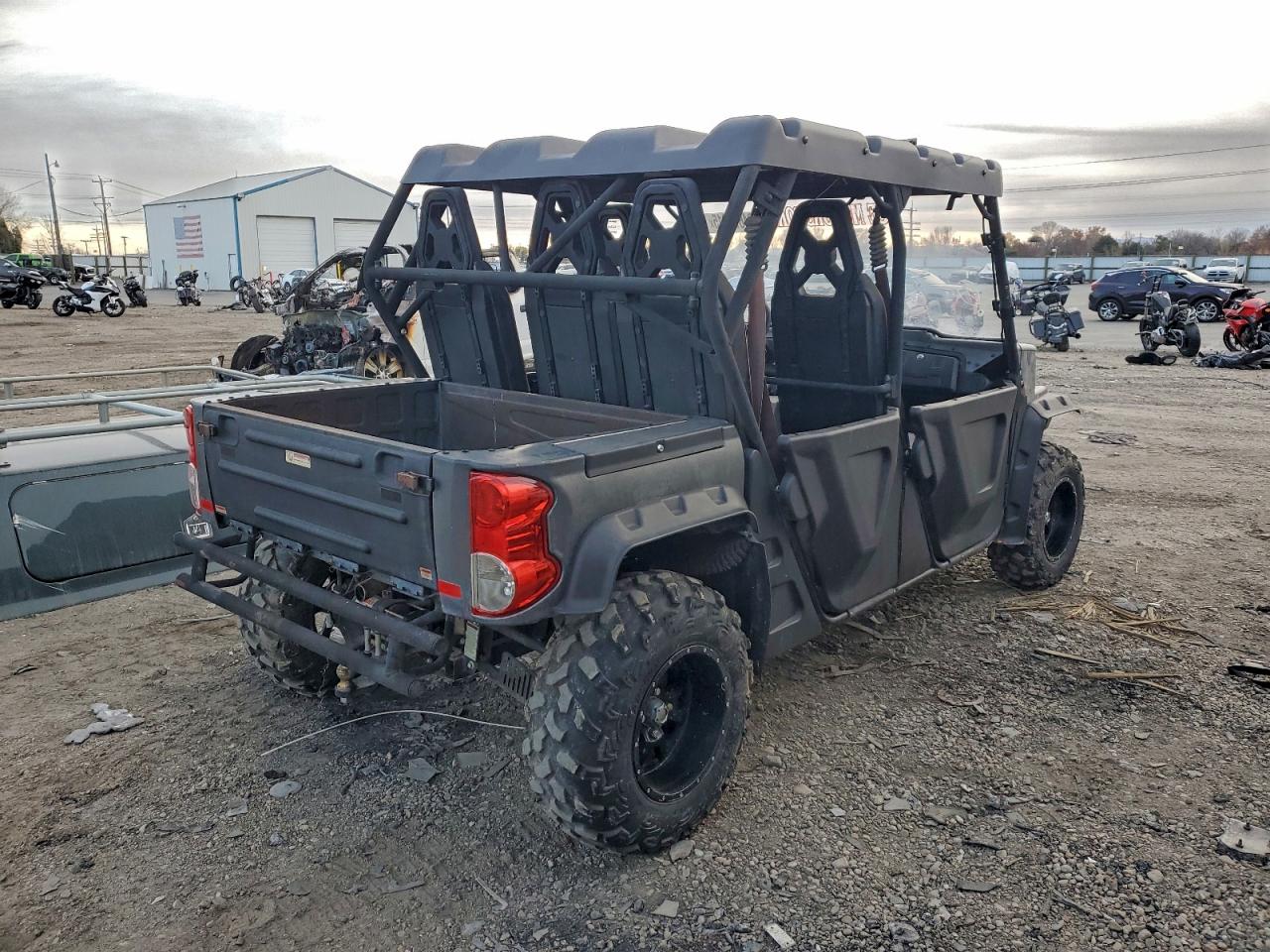 Lot #3301783338 2015 ODES DOMINATOR 800