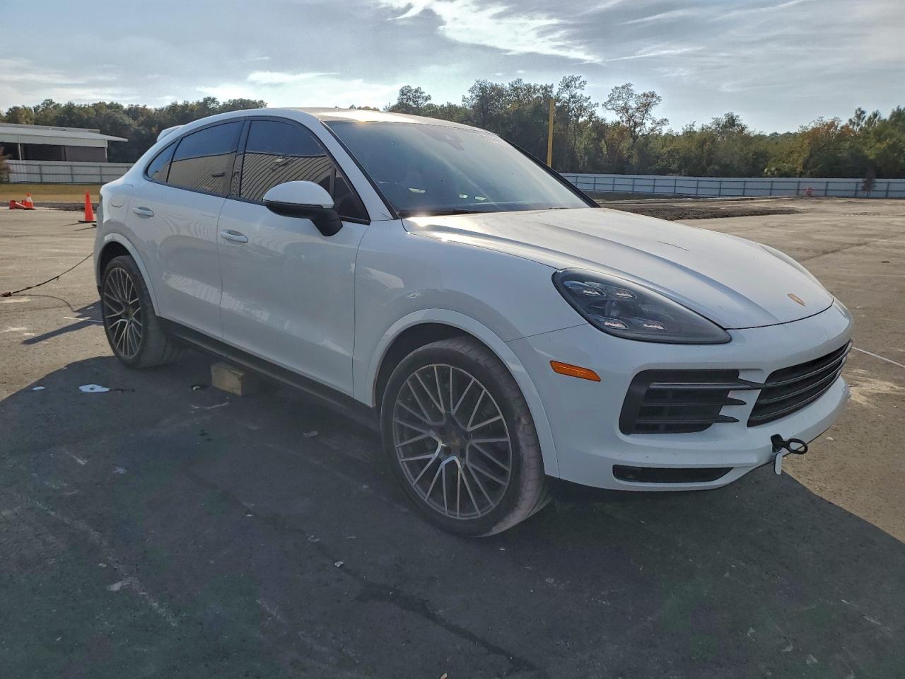 Lot #3302735060 2022 PORSCHE CAYENNE CO