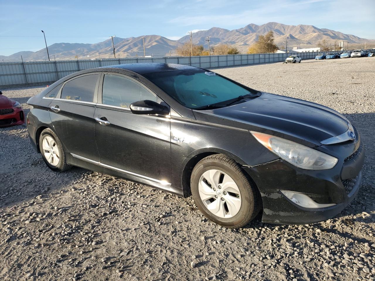 HYUNDAI SONATA HYBRID