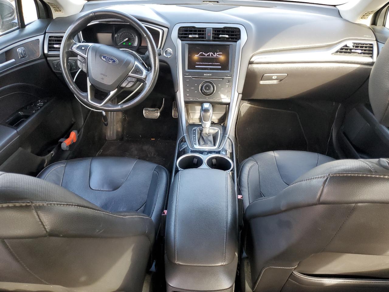 FORD FUSION TITANIUM