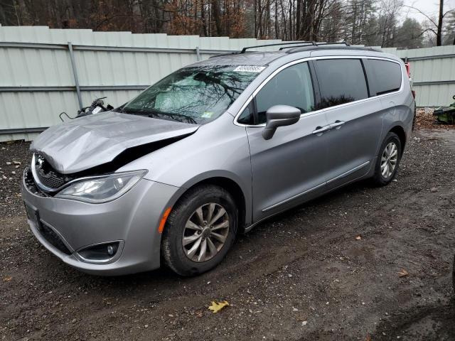 Global Auto Auctions: 2017 CHRYSLER PACIFICA T