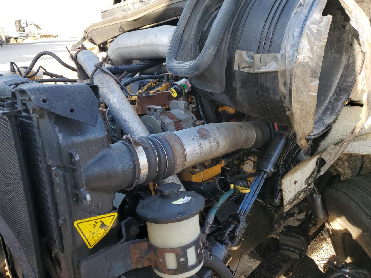 Lot #3292736595 2009 INTERNATIONAL 8000 8600