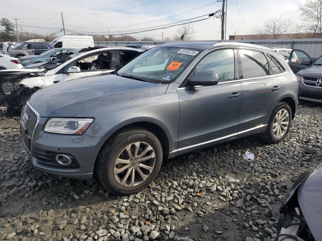 AUDI Q5 PREMIUM PLUS